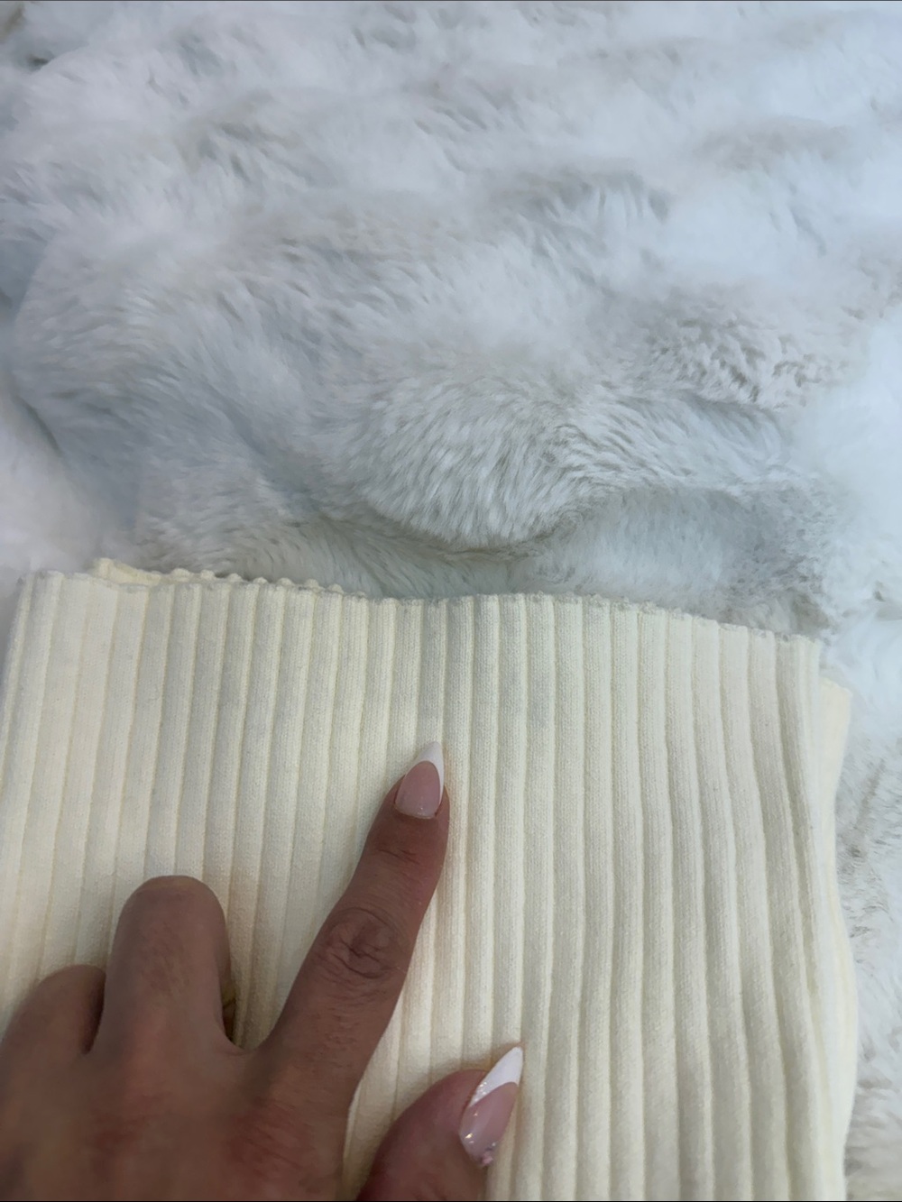 Cream Ribbed Leggings - Picture 6 of 7